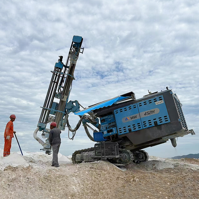 DTH Drilling Rig Expert:  Tailor-made Excellent Performance Equipment  