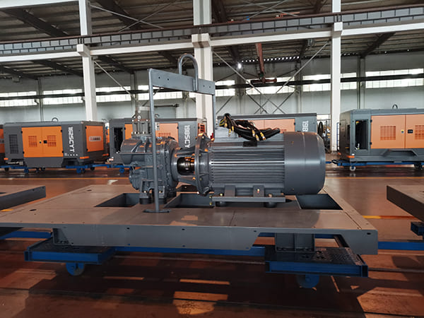 D miningwell Air Compressor Cooler factory production workshop