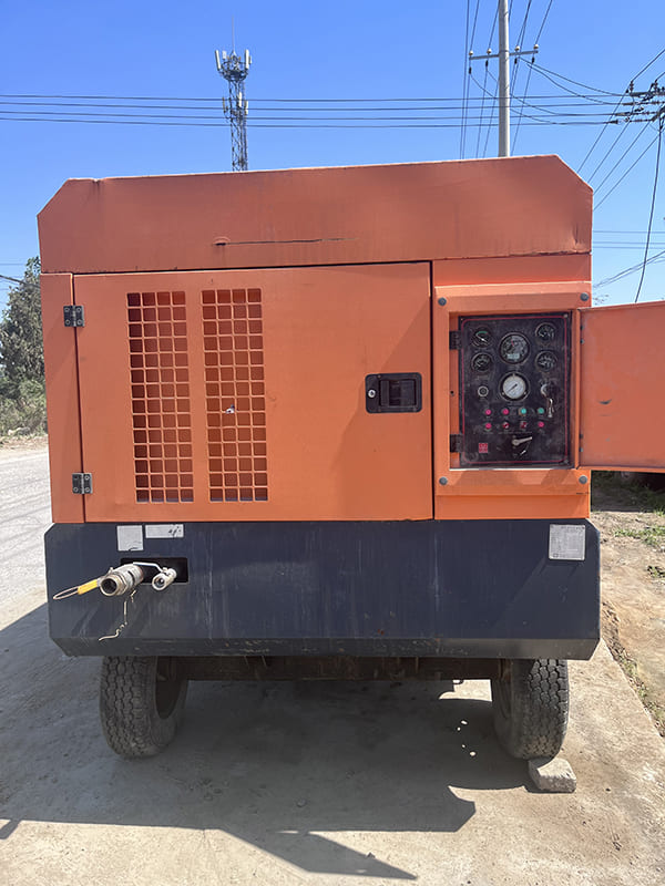 second hand screw compressor HG550-13 screw type compressor