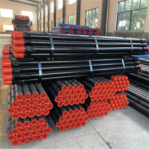 Mining rock drilling machine