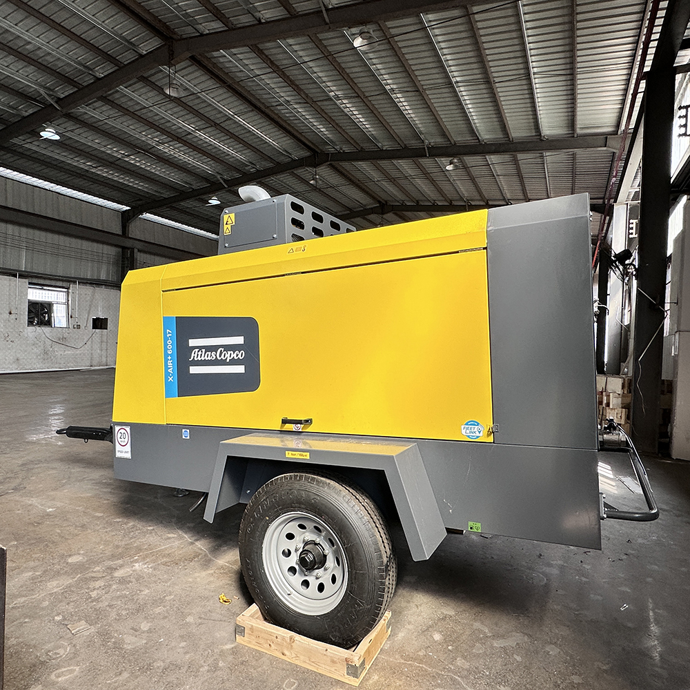 Atlas Copco Mobile Screw Air Compressors X-AIR+ 600-17