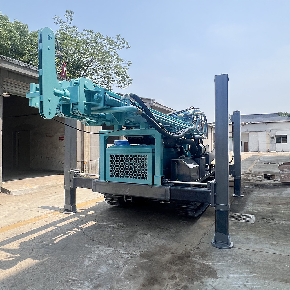 Malaysian Customer Test Drive MW350 Water Well Drilling Rig