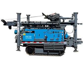 Crawler water well drilling rig MW300Q